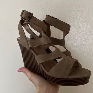 Tan/brown wedges